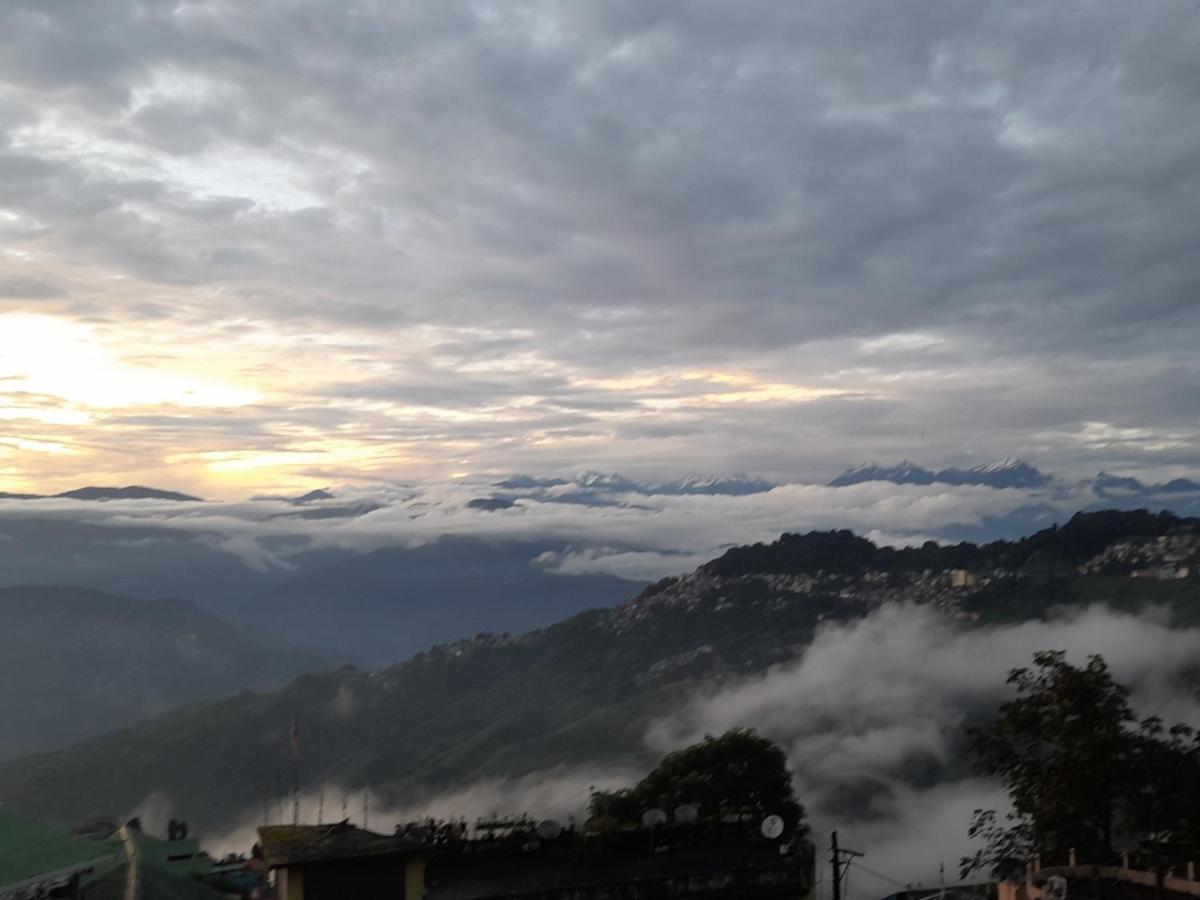 Mysa Homestays Darjeeling  Exterior photo